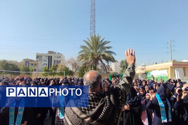 آیین استقبال از شهید گمنام در دبیرستان الزهرا 