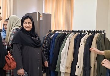 برپایی بازارچه  و تولیدات والدین اتیسم در مرکز مهرآفرین اصفهان