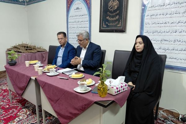 اولین جلسه شورای دبیران در دبیرستان علی‌ افشارنژاد 