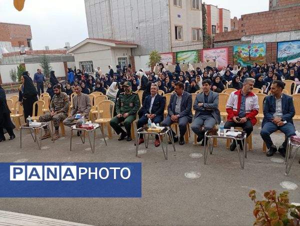 گرامیداشت هفته پدافند غیر عامل در قائمشهر