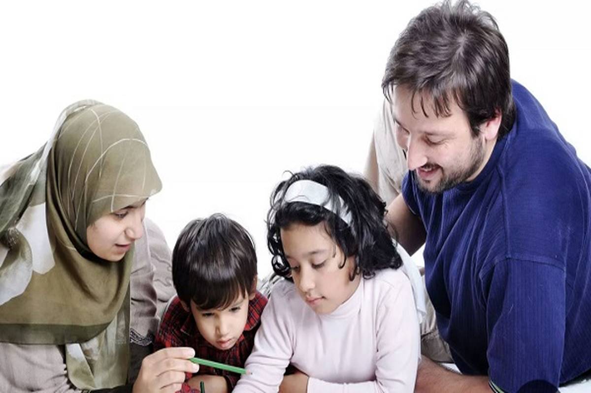 حمایت عاطفی والدین، کلید ساختن آیندهای موفق و شاد برای فرزندان است