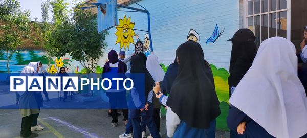 برگزاری مسابقات دارت در مدرسه شهید احمد خاقانی شیروان