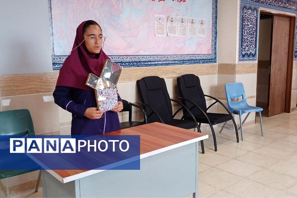 رقابت دانش آموزان پرتلاش ملاردی در محور ریاضیات یازدهمین دوره جشنواره نوجوان خوارزمی 