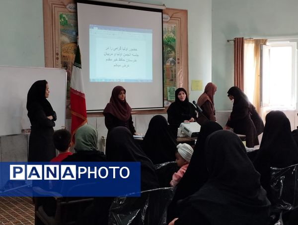 جلسه انجمن و اولیا در هنرستان کاردانش حافظ 