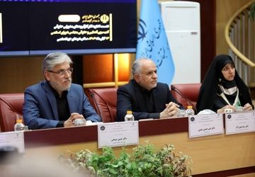 مشروعیت قانون به عقلانی بودن آن است 