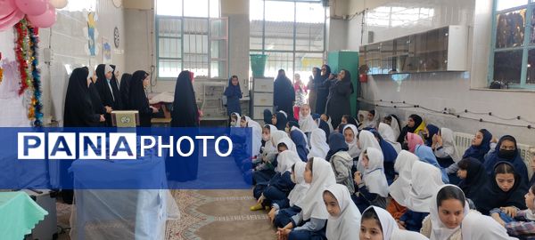جشن ولادت حضرت فاطمه زهرا (س) و روز مادر در دبستان شهید احمد خاقانی شهرستان شیروان