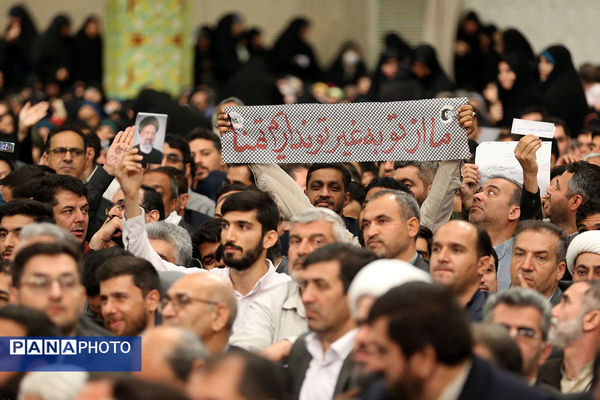 دیدار جمعی از معلمان با رهبر معظم انقلاب