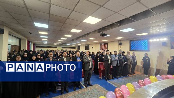 افتتاحیه اردوی ملی دختران خبرنگار سراسر کشور در اردوگاه شهید باهنر تهران