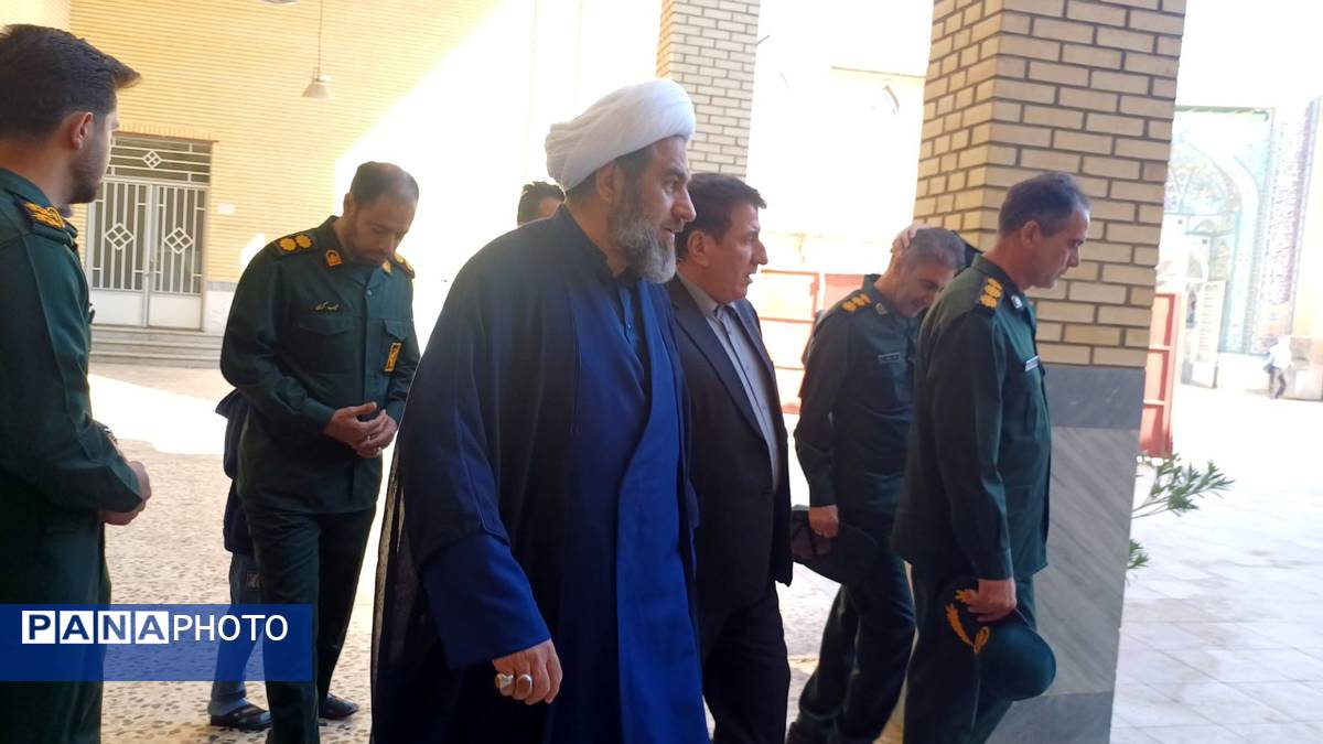 پیوند هفته بسیج با معارف فاطمی در نماز جمعه کوهدشت