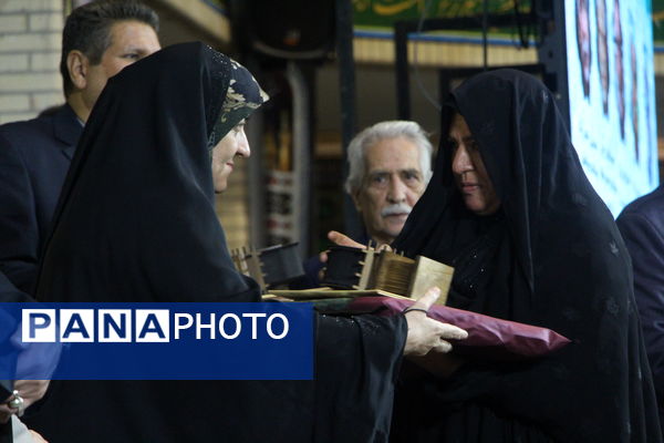 تجلیل از پیر غلامان حسینی در آیین نخل عاشقی ۲