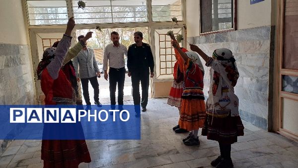 افتتاح طرح مهارت آموزی رشته های مختلف ورزشی در سالن ۱۳ آبان شیروان