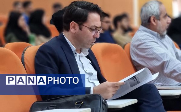 جشنواره تخصصی هوش مصنوعی در هفته هوش مصنوعی در دانشگاه آزاد واحد کرج 