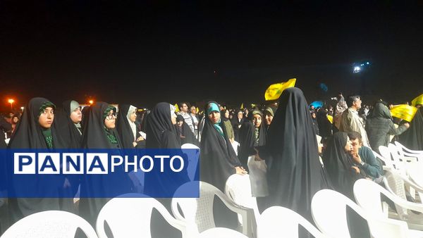 نمایش میدانی هجده هزار و یک شهید استان خراسان رضوی در مشهد 