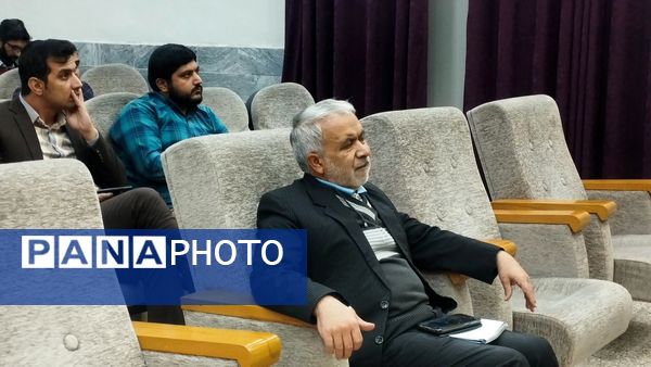 کارگاه آموزشی ویژه رابطان مشاوره در خلیل آباد