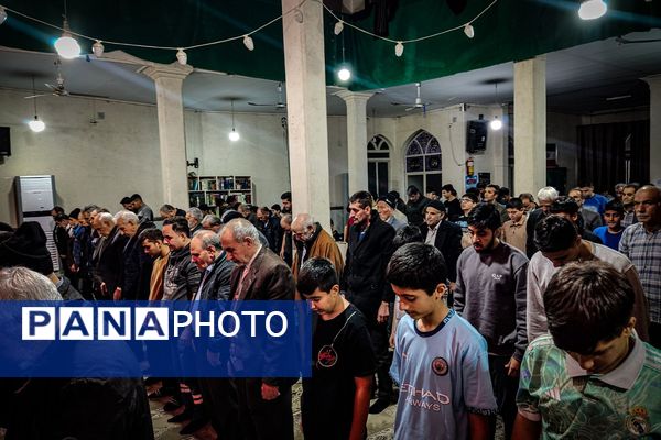 زمزمه‌های آرامش در هیاهوی نوجوانی 