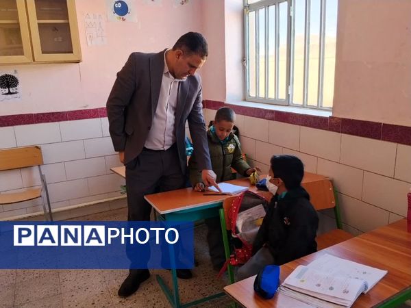 بازدید معاون آموزشی اداره آموزش و پرورش شهرستان خاتم از مدارس روستای خوانسار 