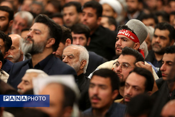 دیدار جمعی از خانواده‌های شهدای امنیت با رهبر معظم انقلاب