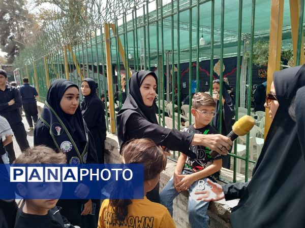 موکب «هم‌قدم تا حرم»؛ میعادگاه خادمان دانش‌آموز
