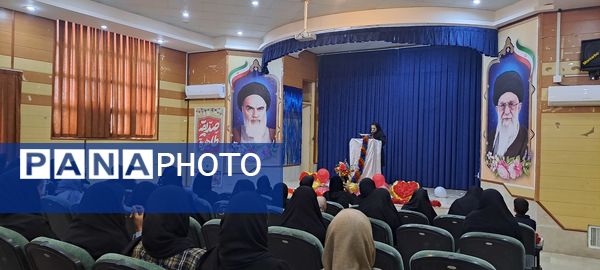 مراسم ولادت حضرت زهرا (س) و بزرگداشت روز مادر در منطقه زرین آباد