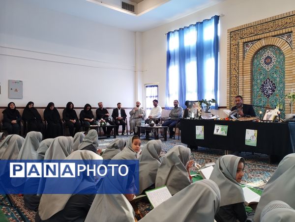 مراسم تقدیر از اهدا عضو دانش‌آموزی جان آفرین