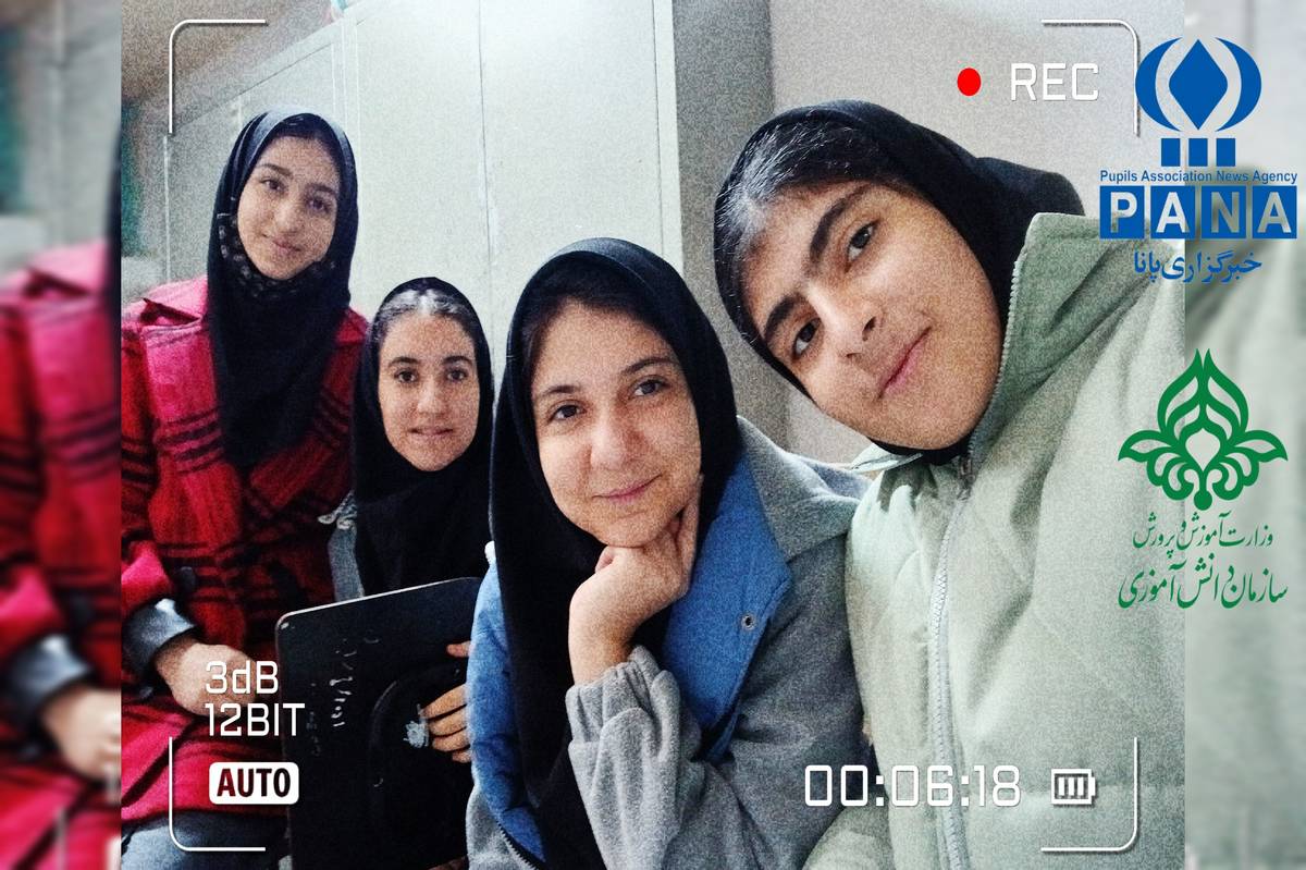 عکس یادگاری دانشآموزان دبیرستان نمونه خدیجهالکبری(س) کلاس ۸٫۲ قروه