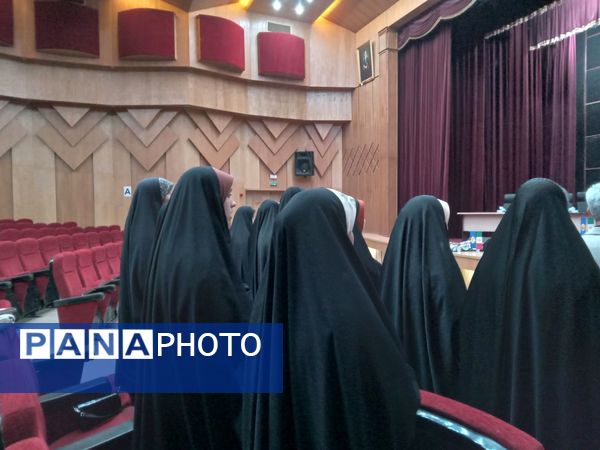 افتتاحیه همایش طلایه داران فردا در بجنورد