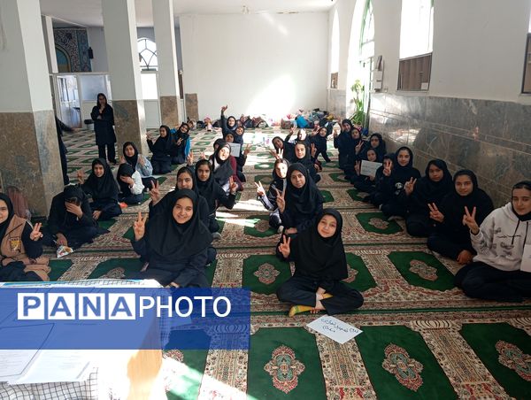 اردوی یک روزه دانش‌آموزان بسیجی همراه با ساخت موشک‌های استکبارستیزی 