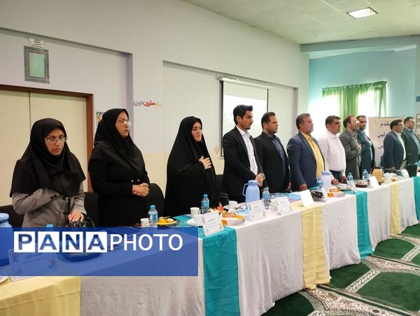 جلسه شورای آموزش و پرورش شهرستان ملارد در مدرسه مالک اشتر روستای قپچاق صفادشت