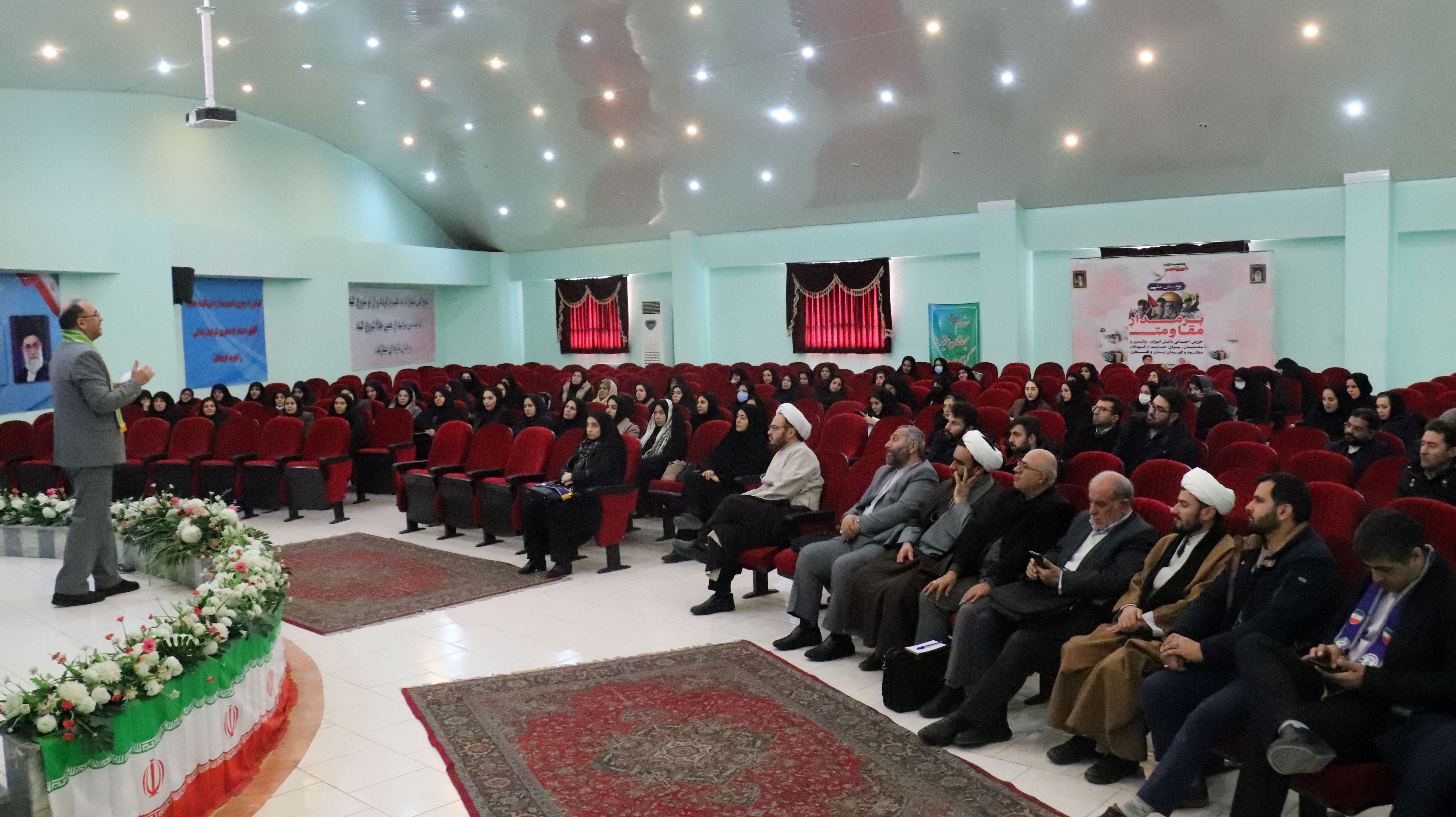 دومین روز دوره تربیت مربیان جدید الورود تشکیلات پیشتازان سازمان دانش‌آموزی
