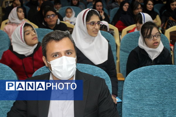 جشن دانش‌آموزان مدارس استثنایی شهرستان بوشهر به‌مناسبت میلاد حضرت زهرا (س) و روز مادر