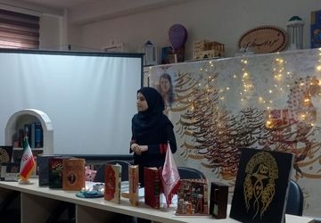 بزرگداشت هفته کتاب و کتابخوانی در مدرسه هیأت امنایی فرزانگان ملارد