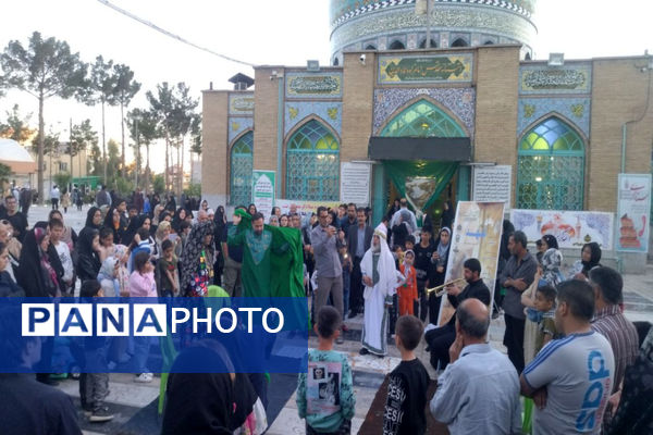 اجرای نمایش «وفای به عهد» به‌مناسبت دهه کرامت در شهرستان رباط کریم