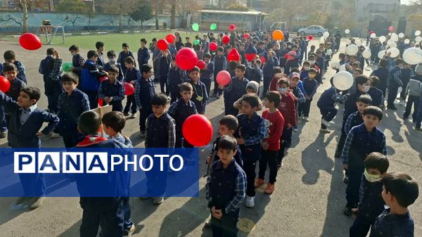 آیین نواختن زنگ پژوهش در دبستان پسرانه صدف ناحیه ۶