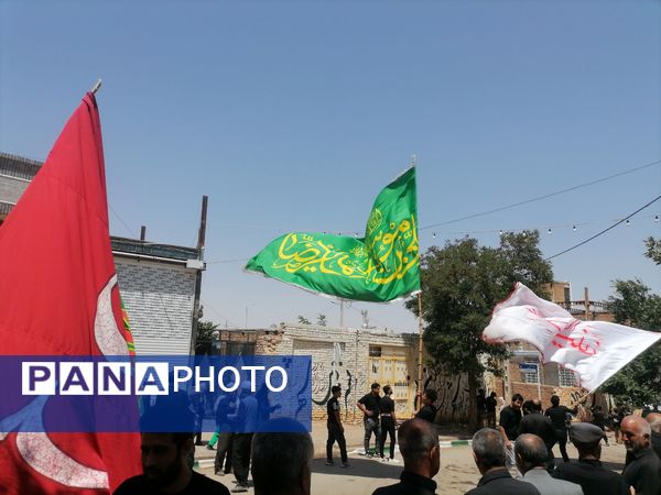نوای یا حسین(ع) در شهر نسر پیچید