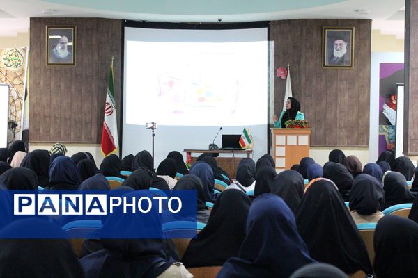 نشست علمی پژوهشی استعدادیابی و استعدادپروری در ناحیه۶ مشهد