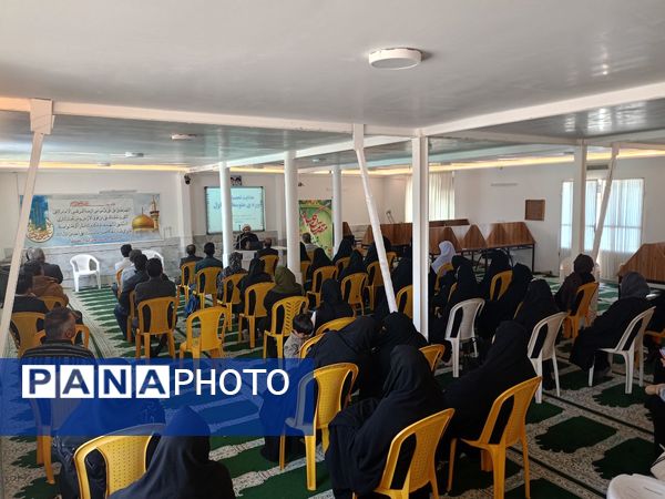 جلسه هدایت تحصیلی ویژه اولیای دانش آموزان پایه نهم دبیرستان میثاق 