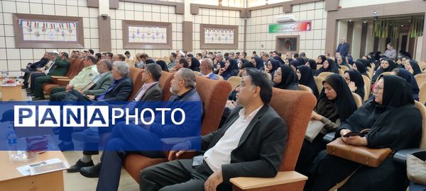 یادواره ۳۰۰۰ شهید خراسان شمالی و۶۴۴ شهید شیروان در دانشگاه آزاد اسلامی شهرستان شیروان