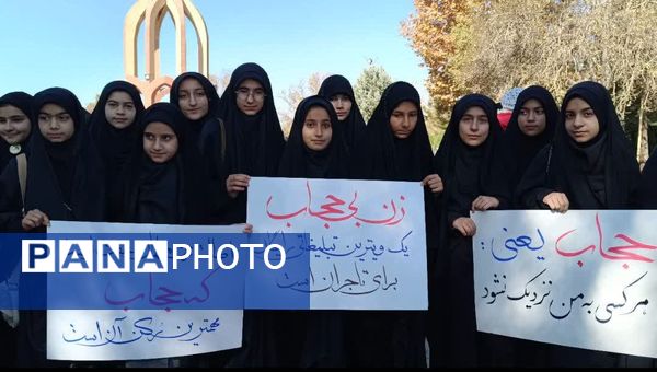 دانش‌آموزان جوکار، مقتدرانه میثاق ایستادگی را امضا کردند