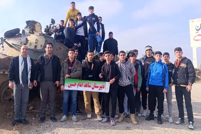 اعزام دانش‌آموزان دبیرستان شاهد امام حسین (ع) اسلام آباد غرب به اردوی راهیان نور