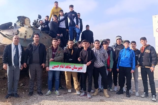 اعزام دانش‌آموزان دبیرستان شاهد امام حسین (ع) اسلام آباد غرب به اردوی راهیان نور