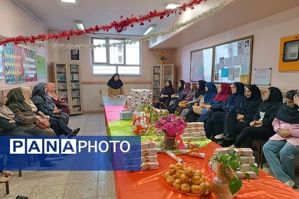 تجلی محبت و قدردانی از زحمات معلمان  در جشن سپاس معلم مدارس شهرستان ملارد 
