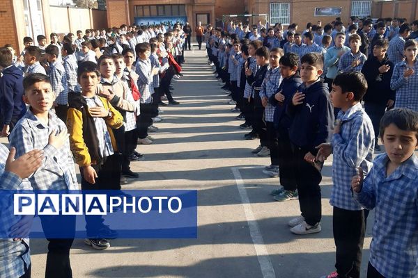 طنین نوای عشق و عزا؛ مراسم عزاداری دهه دوم فاطمیه در مدارس بهارستان‌دو