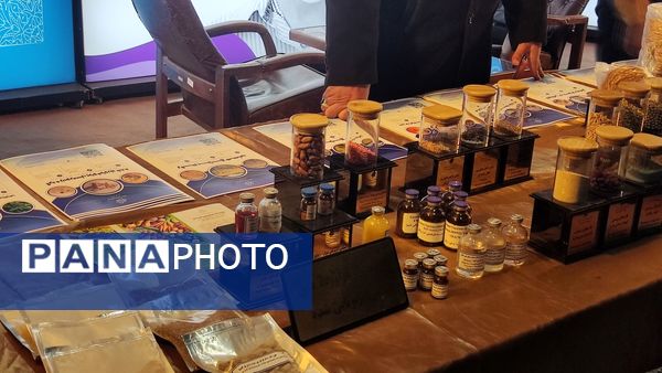 برپایی نمایشگاه فرهنگی و آموزشی کنگره شهدای استان البرز