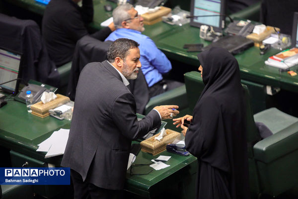 تقدیم لایحه بودجه سال ۱۴۰۵ به مجلس شورای اسلامی