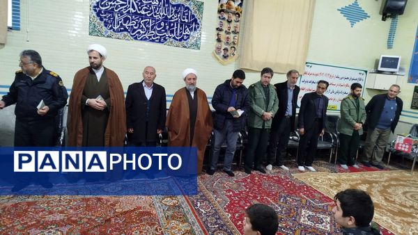 بدرقه دانش‌آموزان معتکف در شهرستان هوراند