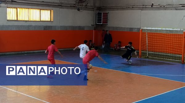 رقابت پرشور فوتسال مدارس ملکان با حضور ۸ تیم
