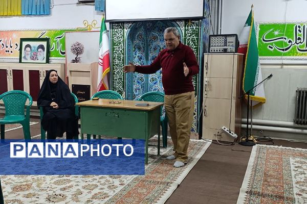 ترسیم شدن نقشه راه اجرای مانور «یاوران انقلاب» با حضور مدارس برگزیده 