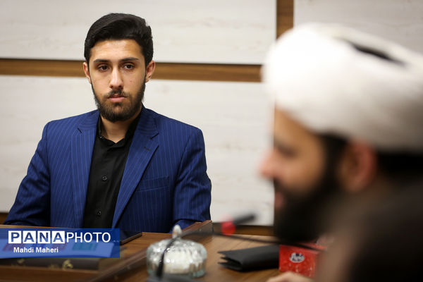 تکریم و معارفه قائم مقام سازمان دانش‌آموزی جمهوری اسلامی ایران