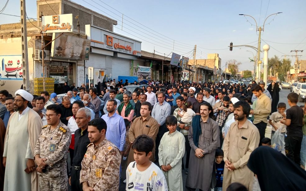 اجتماع غدیریون با شعار «ایران؛ ذوالفقار علی» در عنبرآباد