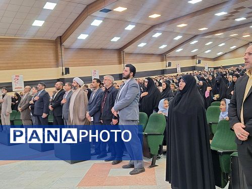 بزرگترین محفل انس با قرآن کریم همزمان با مدارس کشورهای اسلامی در البرز